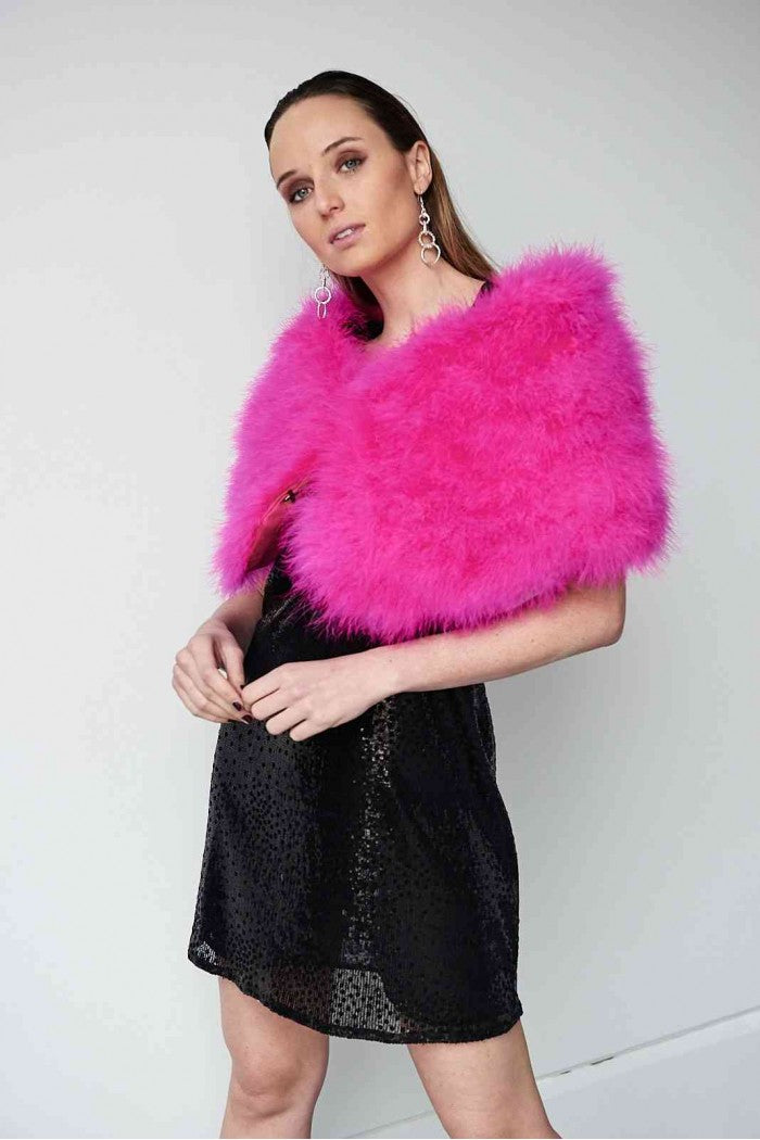 ESTOLA PLUMAS FUCSIA