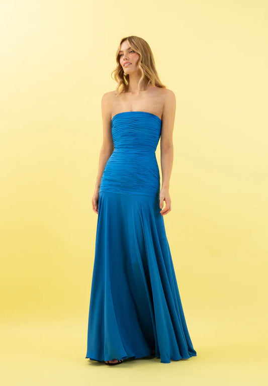 · Victoria Colección. 
VESTIDO MIRACH AZUL