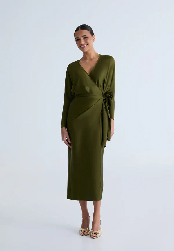 Victoria Colección. VESTIDO SAIPH VERDE