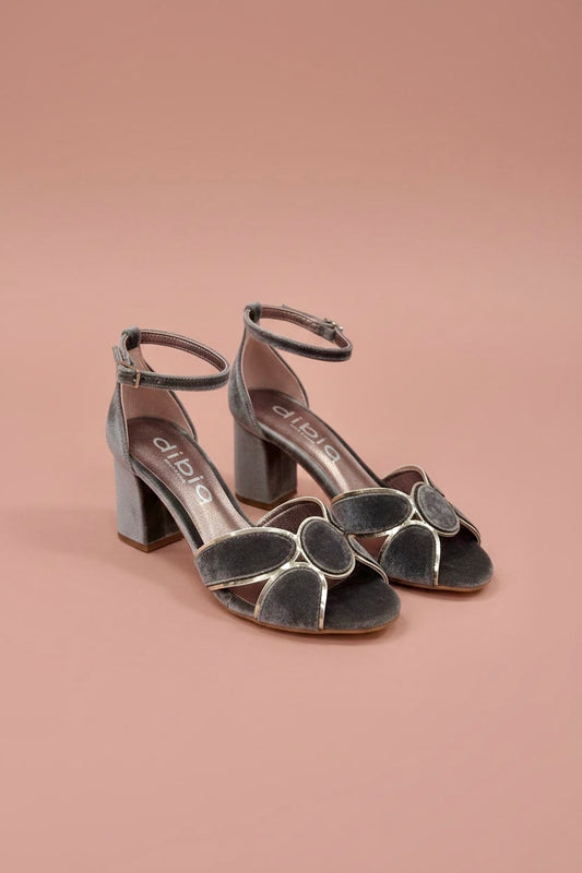 SANDALIA VELVET GRIS