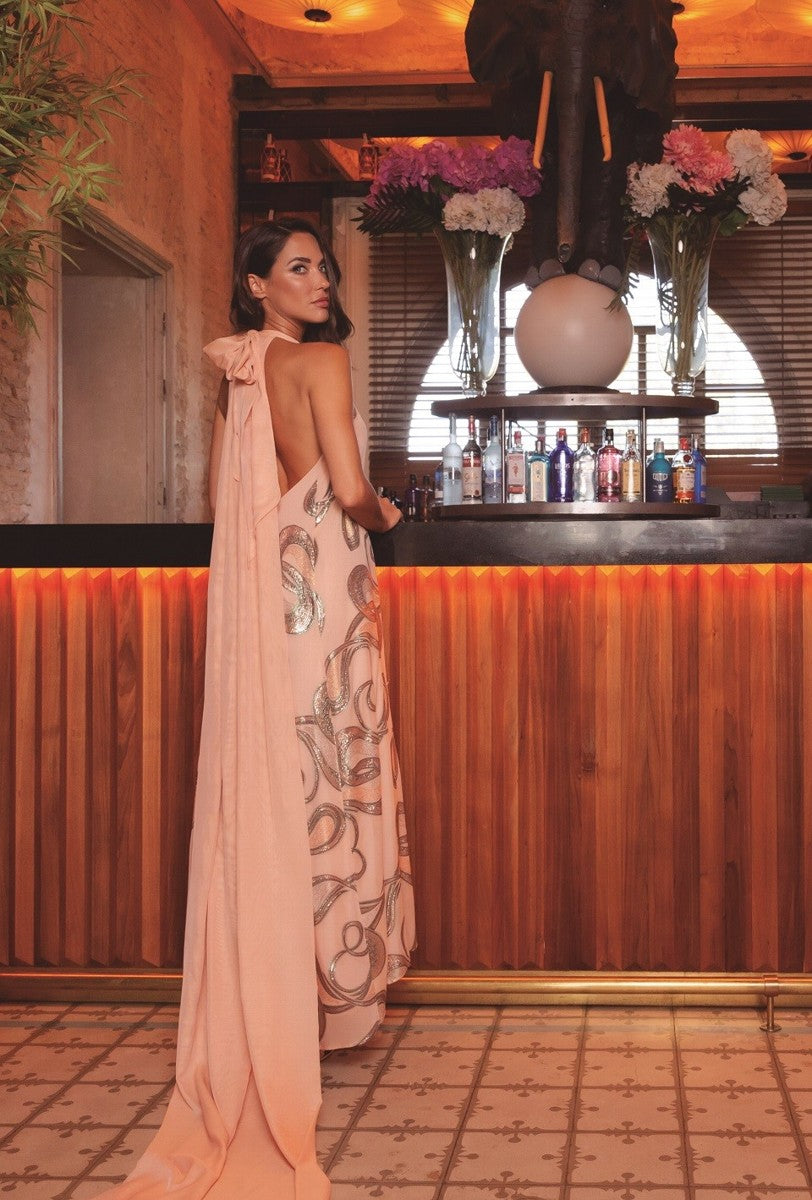 VESTIDO HALTER BORDADO NUDE