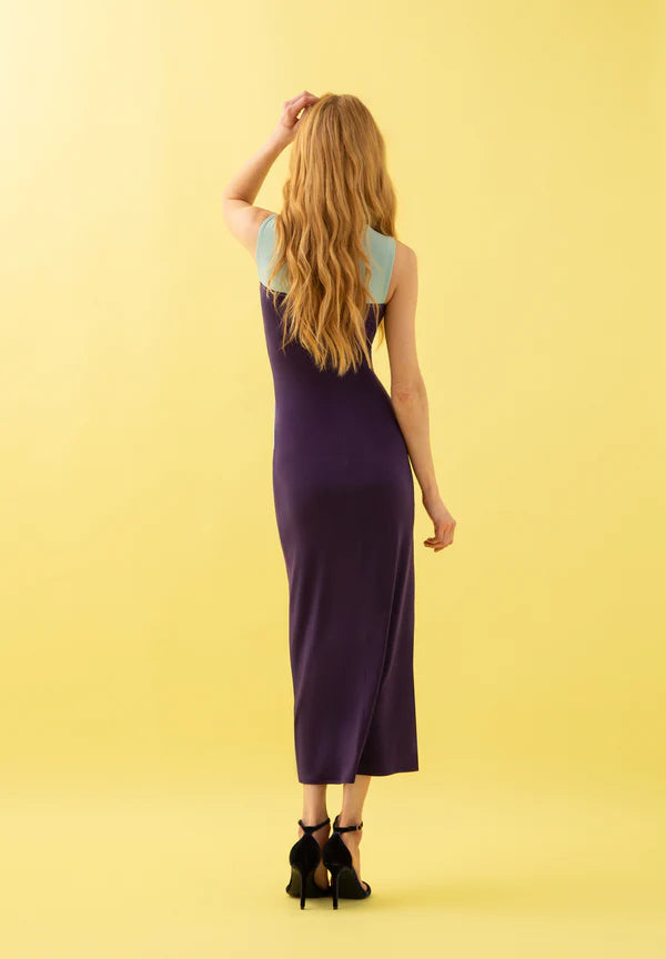 Victoria Colección. VESTIDO CAPH MORADO AGUA